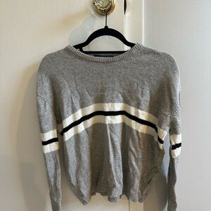 Brandy Melville sweater